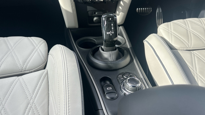 MINI Countryman 2.0 John Cooper Works Premium Plus ALL4 5dr Auto Petrol Hatchback